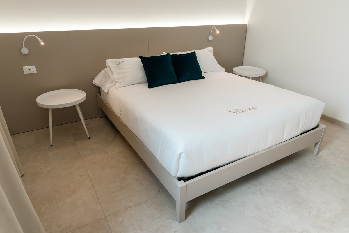 Camera Syrah — letto matrimoniale